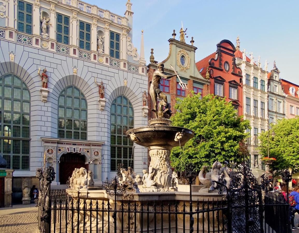 Апартаменти Luxury In Old Town - Free Parking Гданськ Екстер'єр фото